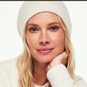 Knix Your Cozzzy Beanie